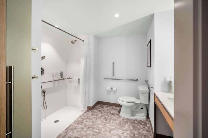 Bathroom shower