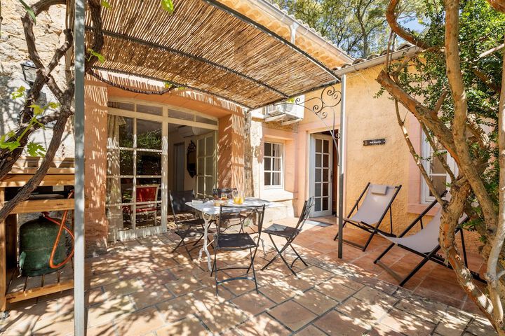 Terrace/Patio 75 of 109