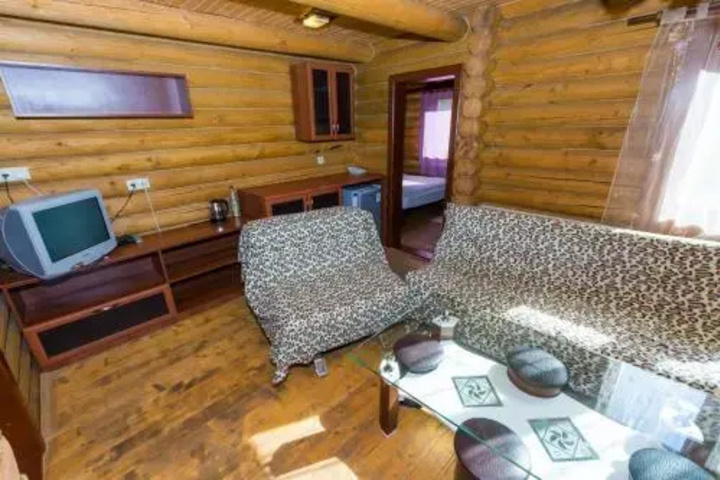 Room 3 of 14
