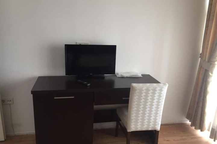 Room 5 of 21