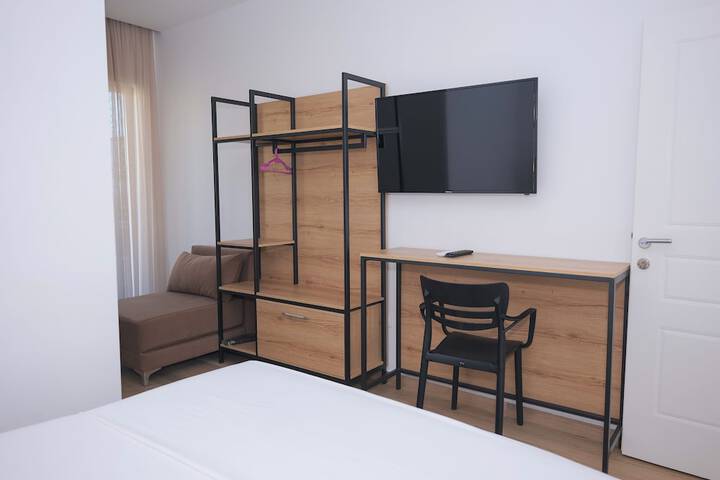 Room 16 of 56