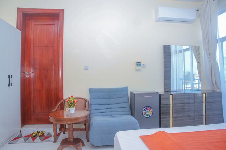 Room 54 of 98