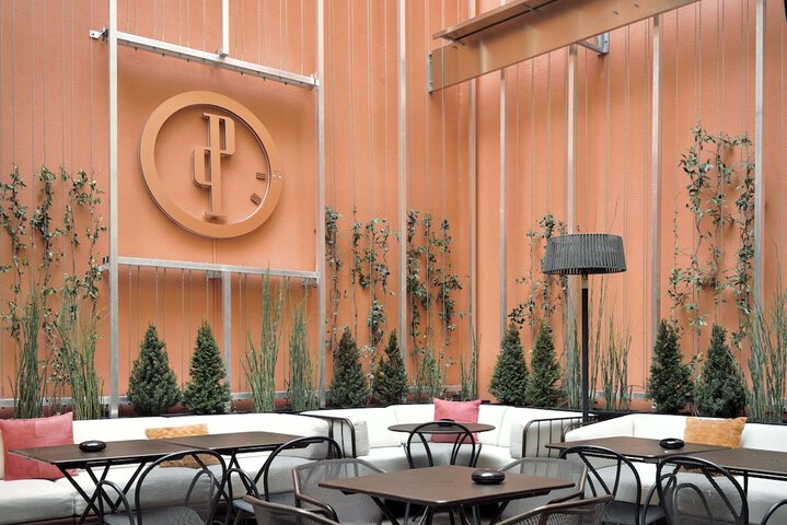 Terrace/Patio 48 of 50