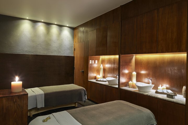 Spa 151 of 283