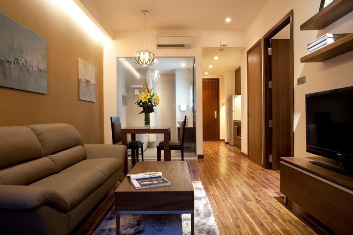 Room 26 of 38