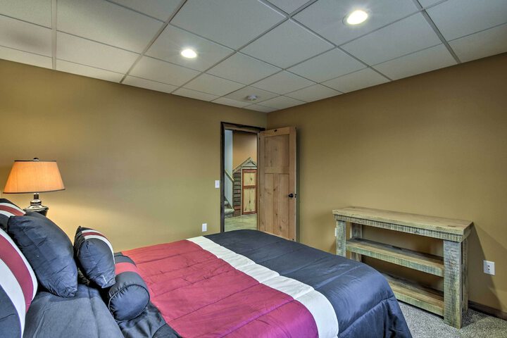 Room 8 of 44