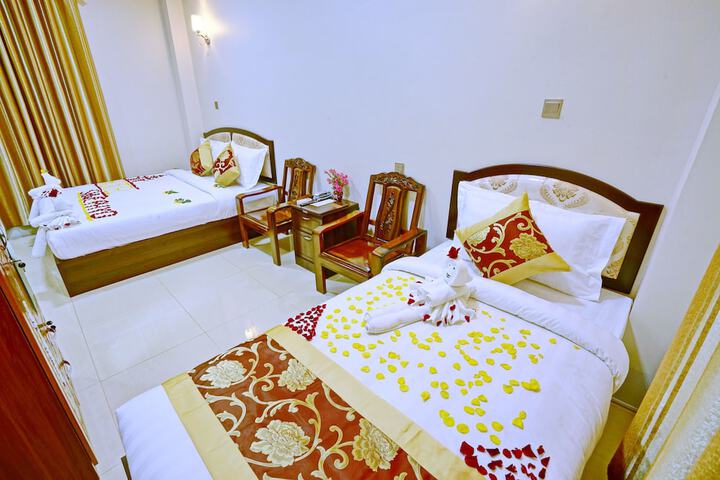 Room 16 of 41