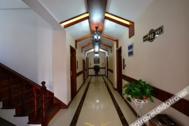 Hotel Interior 10 of 22