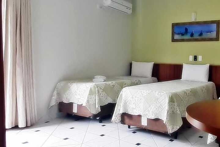 Room 20 of 79