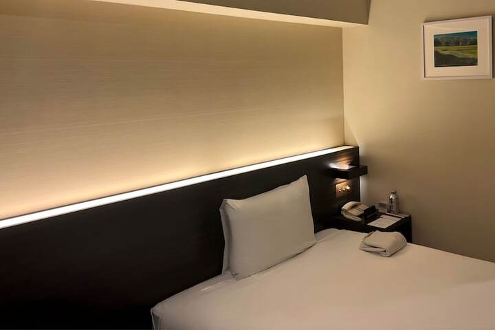 Room 15 of 92