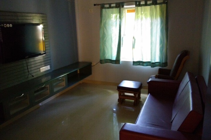 Room 14 of 37