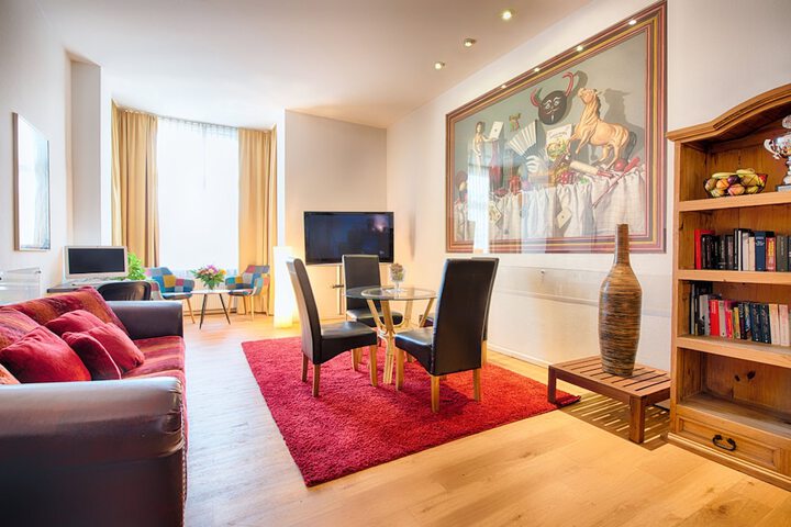 Guest Lobby