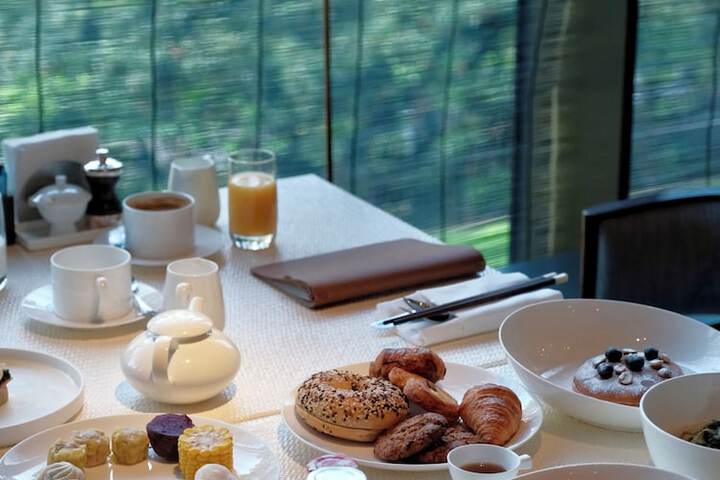 Breakfast/Coffee Service 119 of 141