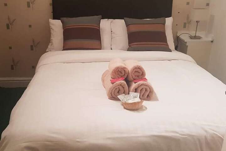 Room 8 of 26