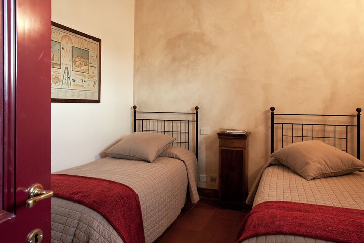 Room 20 of 160