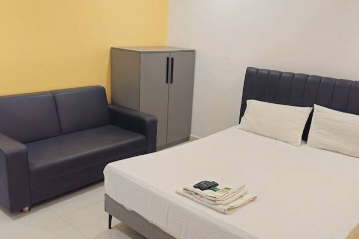 Room 7 of 22