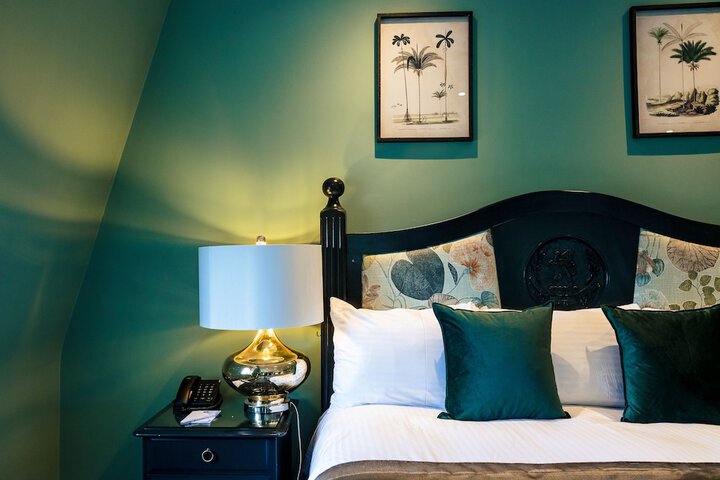 Room 43 of 101