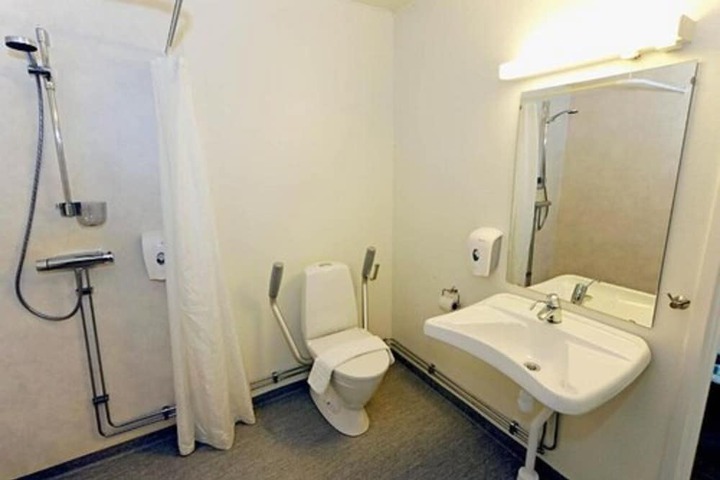 Bathroom Photo