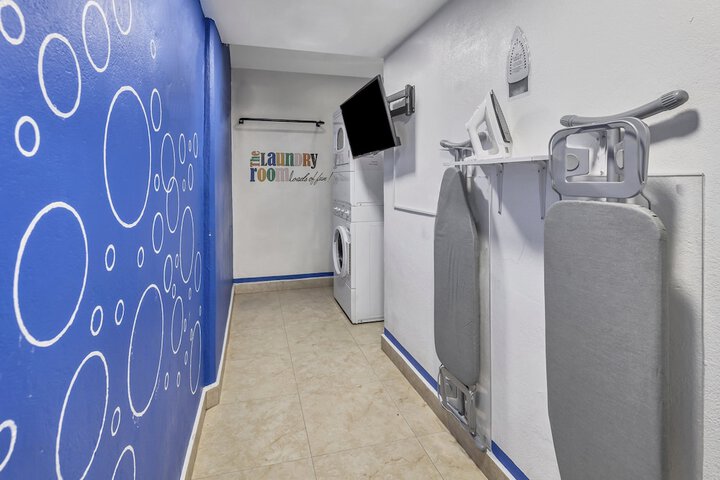 Room 17 of 54