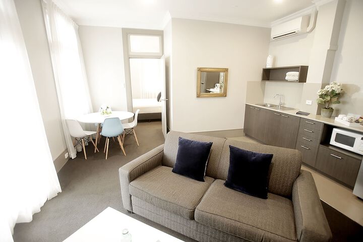 Room 48 of 83