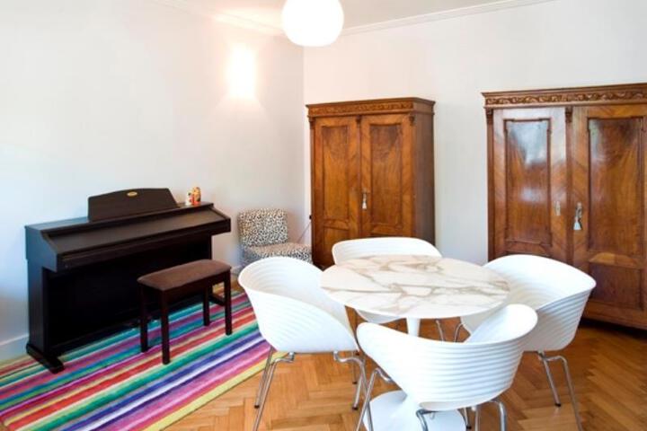Veeve 4 Bedroom 60S Chic Broughton Gardens Highgate