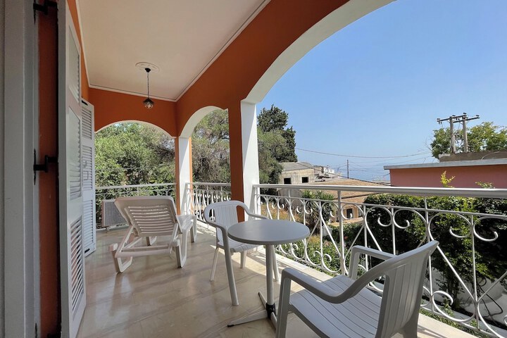Terrace/Patio 99 of 121