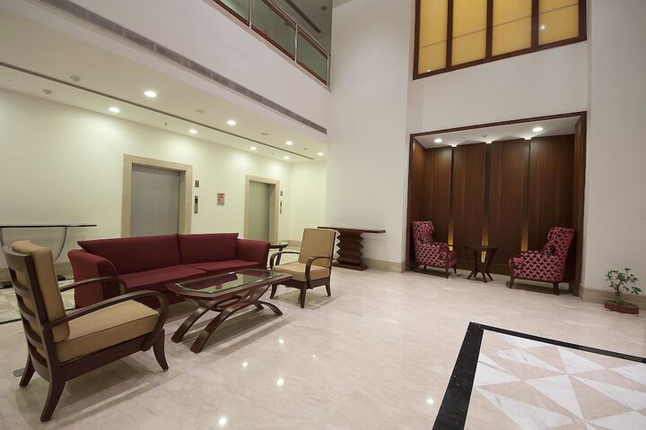 Hotel Interior 4 of 39