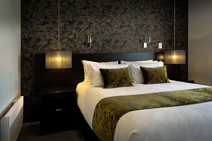 Room 4 of 41