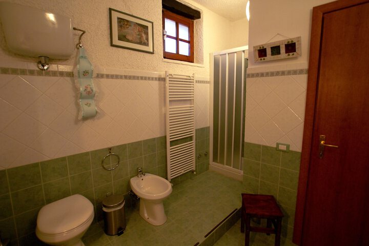 Room 35 of 74
