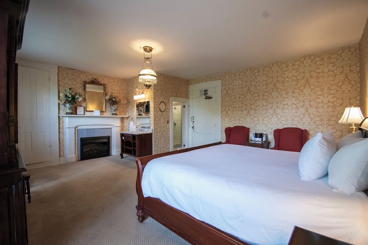 Room 25 of 75