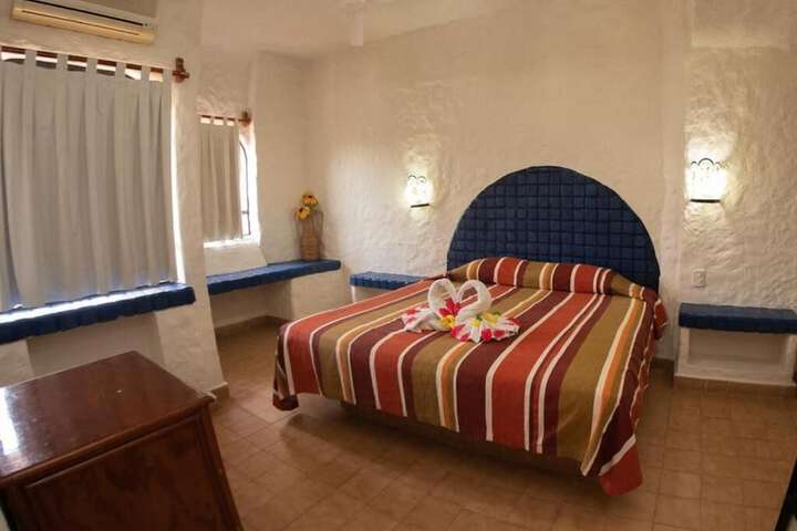 Room 10 of 49