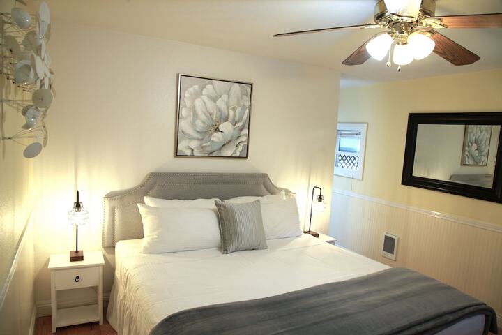 Room 5 of 63