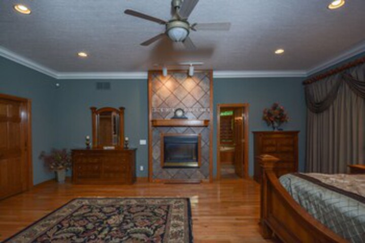 Room 45 of 54