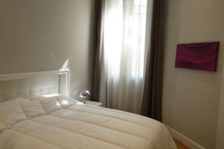 Room 7 of 27
