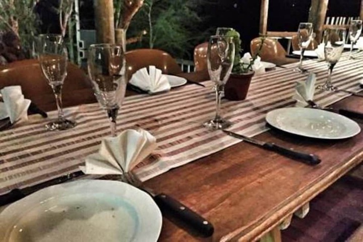 Dining 44 of 65