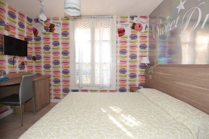 Room 16 of 47