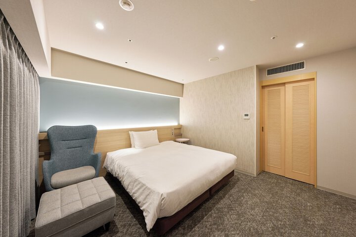 Room 15 of 177