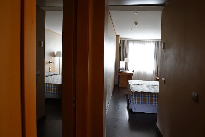 Room 10 of 61