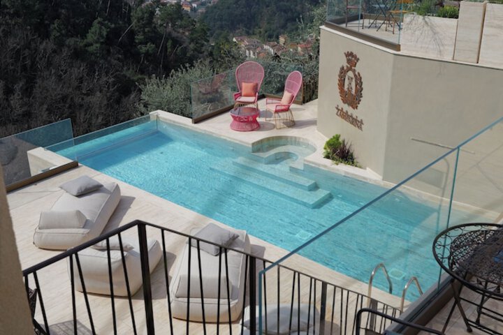 Pool 63 of 110