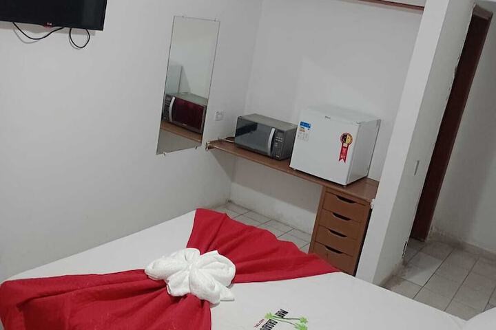 Room 3 of 8
