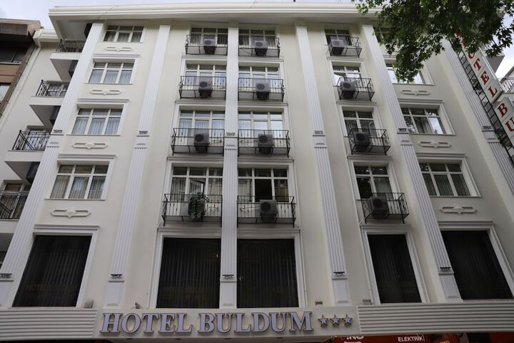 Buldum Hotel
