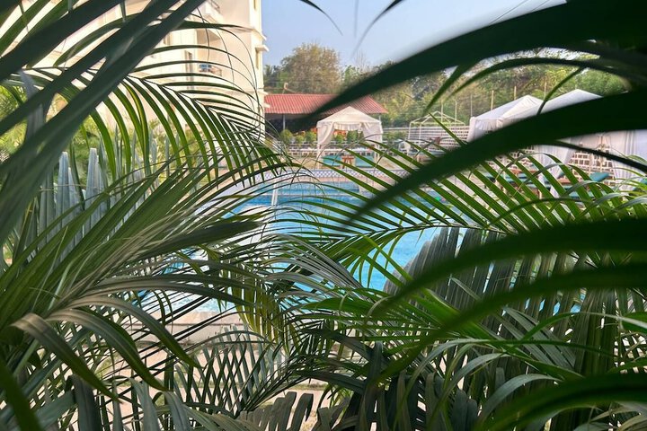 Pool 53 of 73