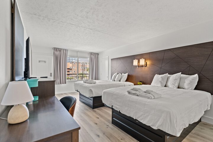 Room 7 of 20