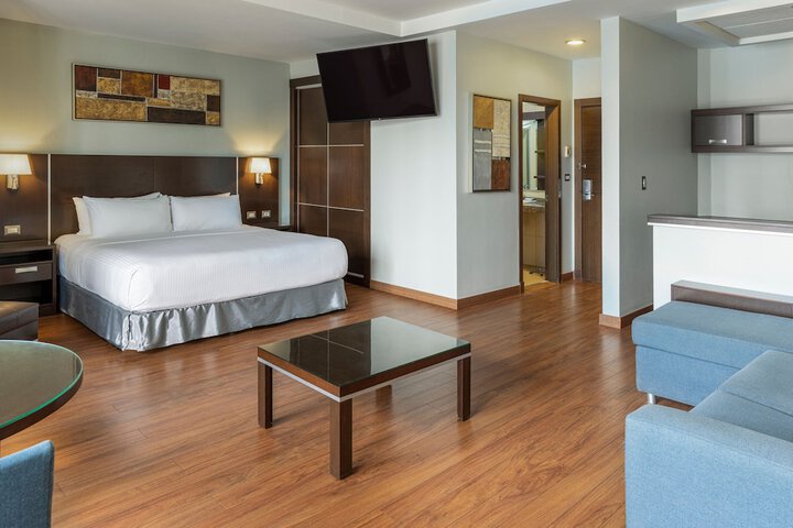 Room 12 of 49