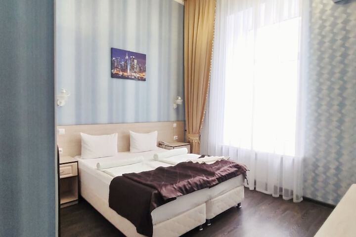Room 5 of 30