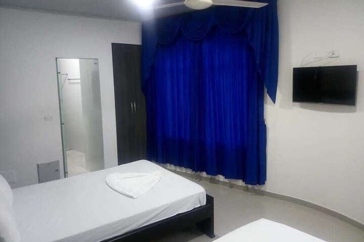 Room 3 of 12