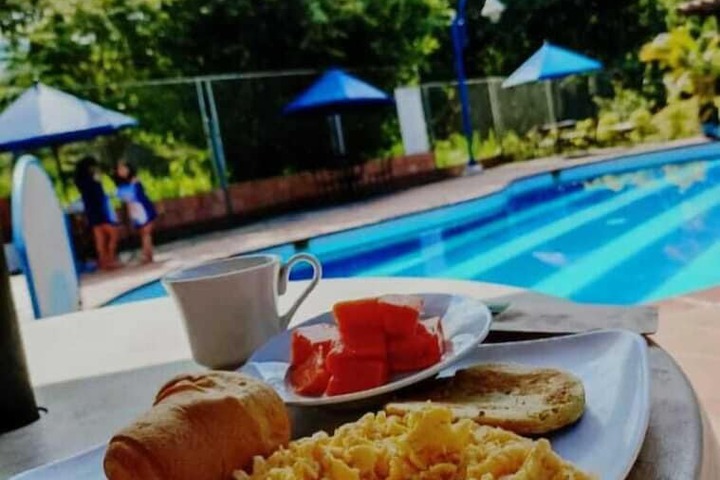 Breakfast/Coffee Service 18 of 26