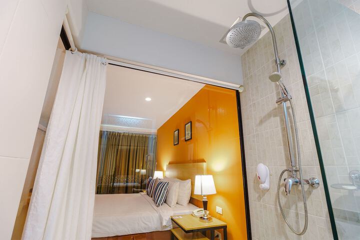 Bathroom Interior Photo