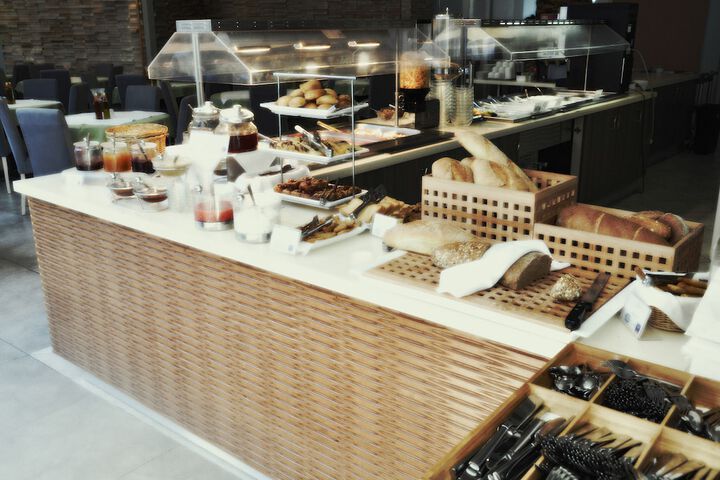 Dining 50 of 71