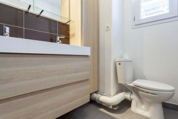 Room 2 of 19